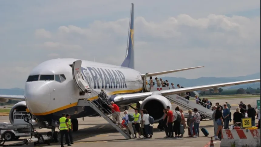 Aeroporto, arrivano i primi voli invernali di Ryanair