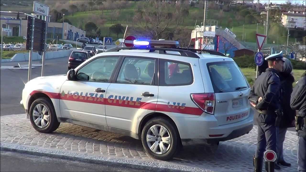 Cronaca, San Marino. Scontro a Serravalle: microcar si ribalta dopo l’impatto con una Yaris, è il terzo incidente in pochi giorni