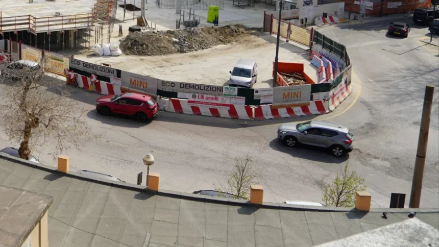 Parcheggio Tripoli. Arriva la rotatoria temporanea  per  l’accesso