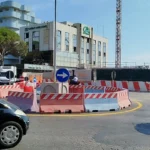 Parcheggio Tripoli: slitta a metà luglio l’apertura, realizzata la rotatoria