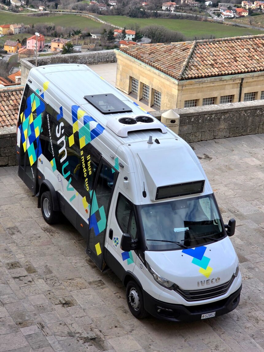 San Marino, Smuvi potenzia i trasporti per l’estate: corse gratuite e bus notturni fino all’una