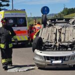 Auto si ribalta in via Santarcangiolese: conducente in ospedale in elisoccorso