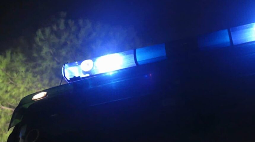 Rimini, scoppia incendio nel garage di una palazzina. Non si esclude atto doloso