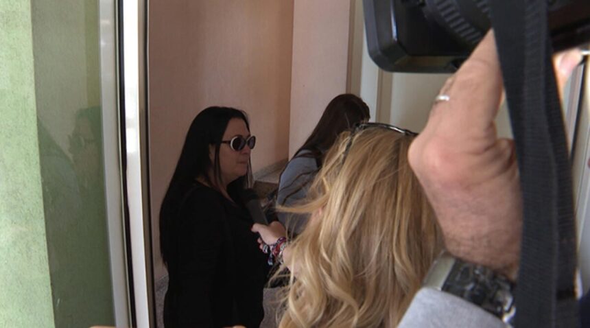 Manuela Bianchi dimessa dall’ospedale: “Non mollo, ma bugie e offese possono distruggere una persona”