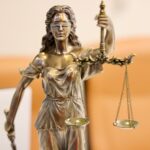 Rimini, Sfratto Giudiziale per Morosità: Società Inquilina Condannata a Risarcire Oltre 6.500 Euro