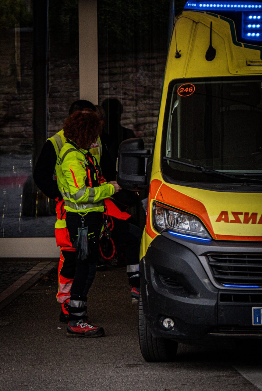 Cattolica: Tragica scoperta in Via Garibaldi, 66enne deceduta in casa