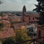 Intervento Rapido a Santarcangelo Dopo Crollo Parziale: Via Marini Transennata
