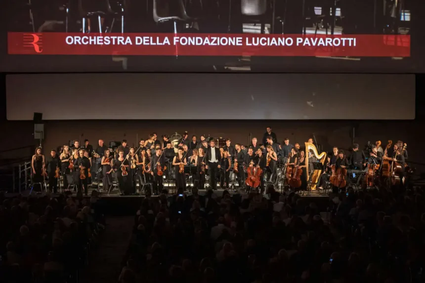 Rimini, riflettori puntati sul Grand Hotel: undici serate di cultura e spettacolo con un Premio Oscar