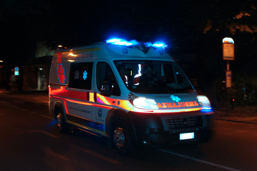 Rimini: Pestaggio Feroce per un Bacio Negato, Elettricista 38enne Ricoverato con Fratture Multiple