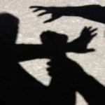 Giovane Sfigurato Post-Matrimonio: La Famiglia Accusa il Locale di Omessa Sicurezza
