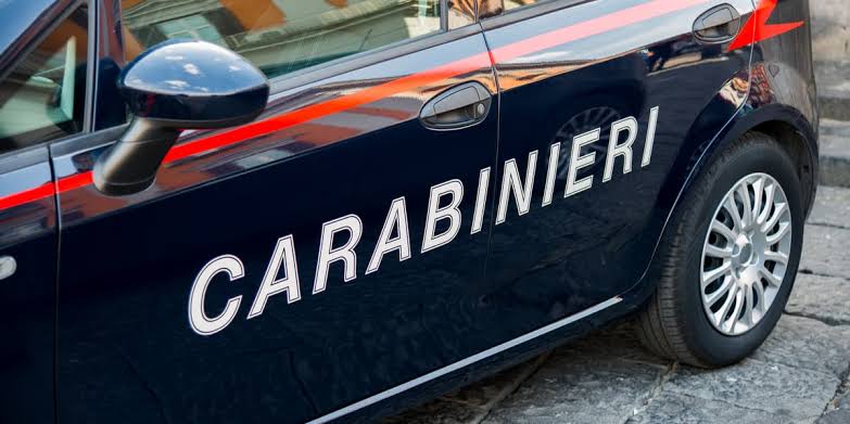 Furti di derrate alimentari dai tir: scattano le manette per due autotrasportatori nel riminese
