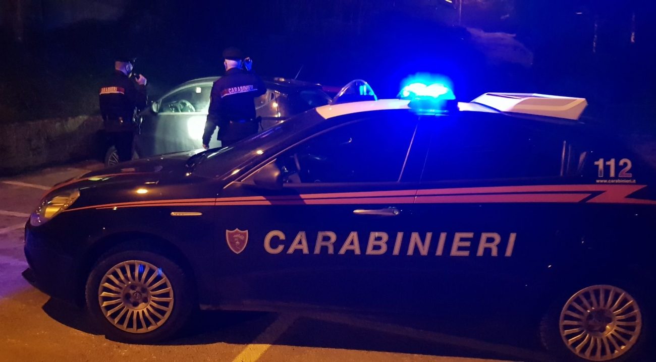 Bloccato dai Carabinieri mentre svuota un garage: arrestato 31enne a Novafeltria