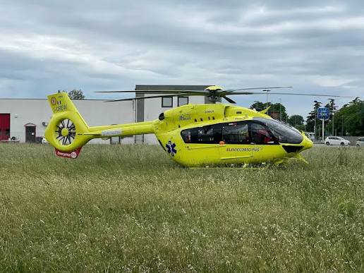 Dramma sull’A14: scontro fatale tra moto e auto, muore centauro
