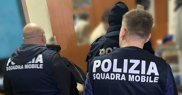 Maxi sequestro a Viserba: in casa di una insospettabile oltre 4 kg di stupefacenti