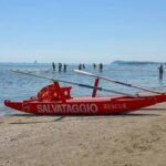 Malore in mare al bagno 81: salvato turista di 56 anni