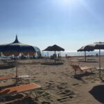 Giallo a Miramare, turista stroncato da un malore in mare: si cerca l’identità