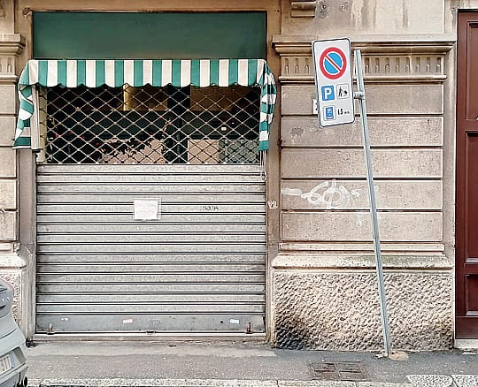 Riccione, stangata su un minimarket: stop di due settimane per vendita di alcol ai minori