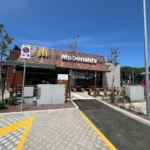 Riccione, l’assedio di San Lorenzo: i residenti si mobilitano contro il fast food
