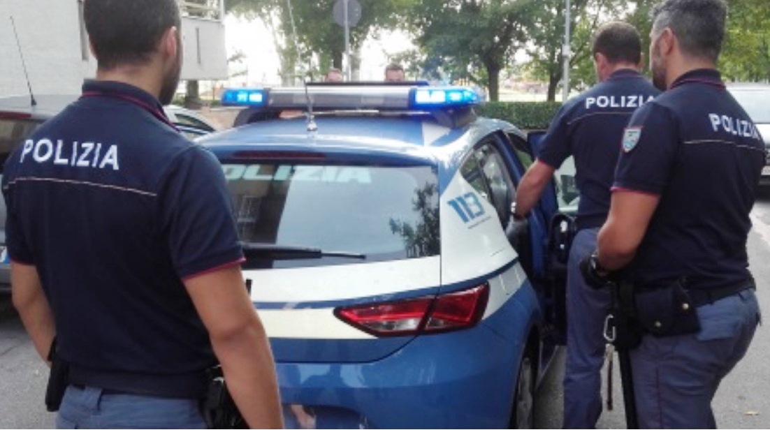 Blitz della Squadra Mobile: tre latitanti finiscono dietro le sbarre a Rimini