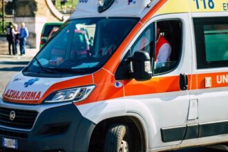 Novafeltria, impatto tra auto e moto: un ferito sulla Statale 258