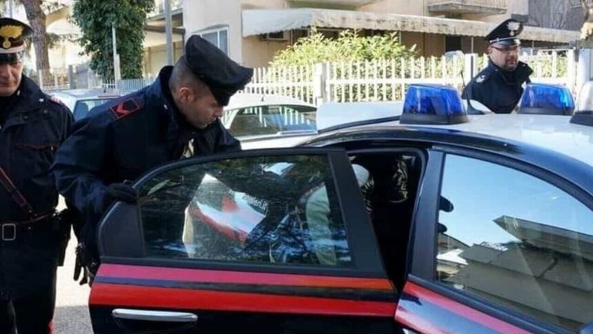 Rimini, braccialetto elettronico tradisce 23enne: viola il divieto e finisce in manette
