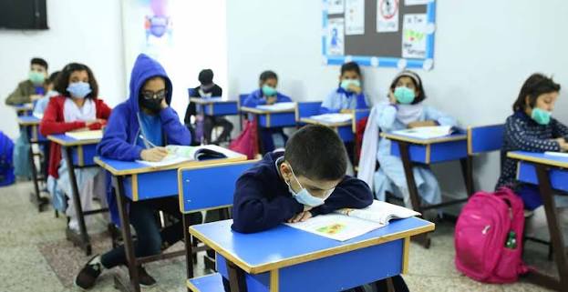 Rimini, esposti in Procura contro l’esclusione scolastica dei non vaccinati