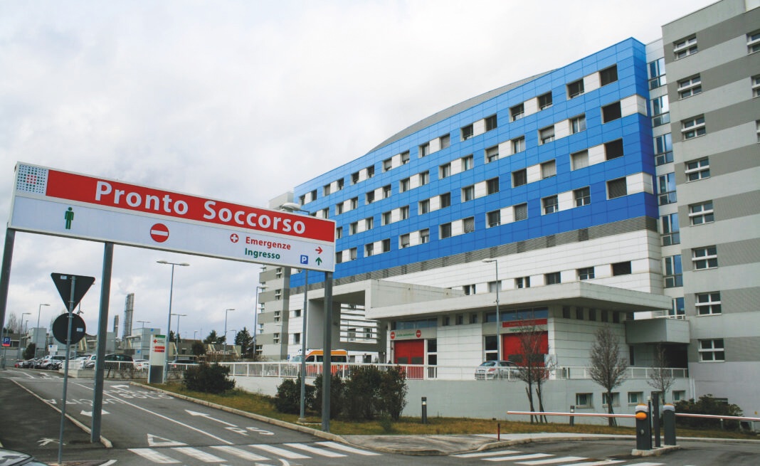 Furia al Pronto Soccorso dell’Infermi: arrestato dopo un raid violento