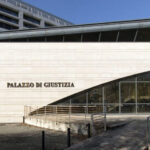 Danno legale: avvocato paga per aver fatto perdere il risarcimento a un giovane studente