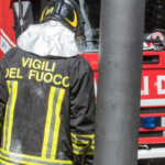 Riccione, allarme degrado al Bagno 5: il rogo riaccende il dibattito sulla sicurezza