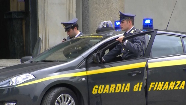 Maxi sequestro da 17,6 milioni: Rimini nel mirino per la frode del pesce